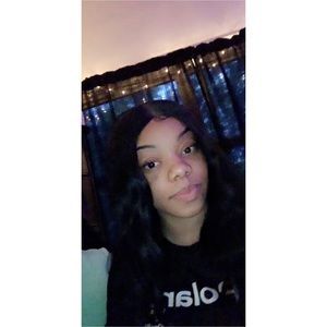 Meet your Posher, Mayah